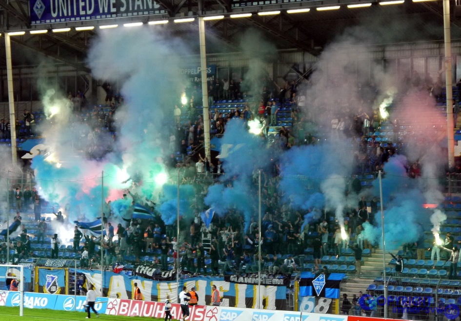 pyro ost alzenau Wiedergutmachung geglückt / Mit dem Zug nach Frankfurt